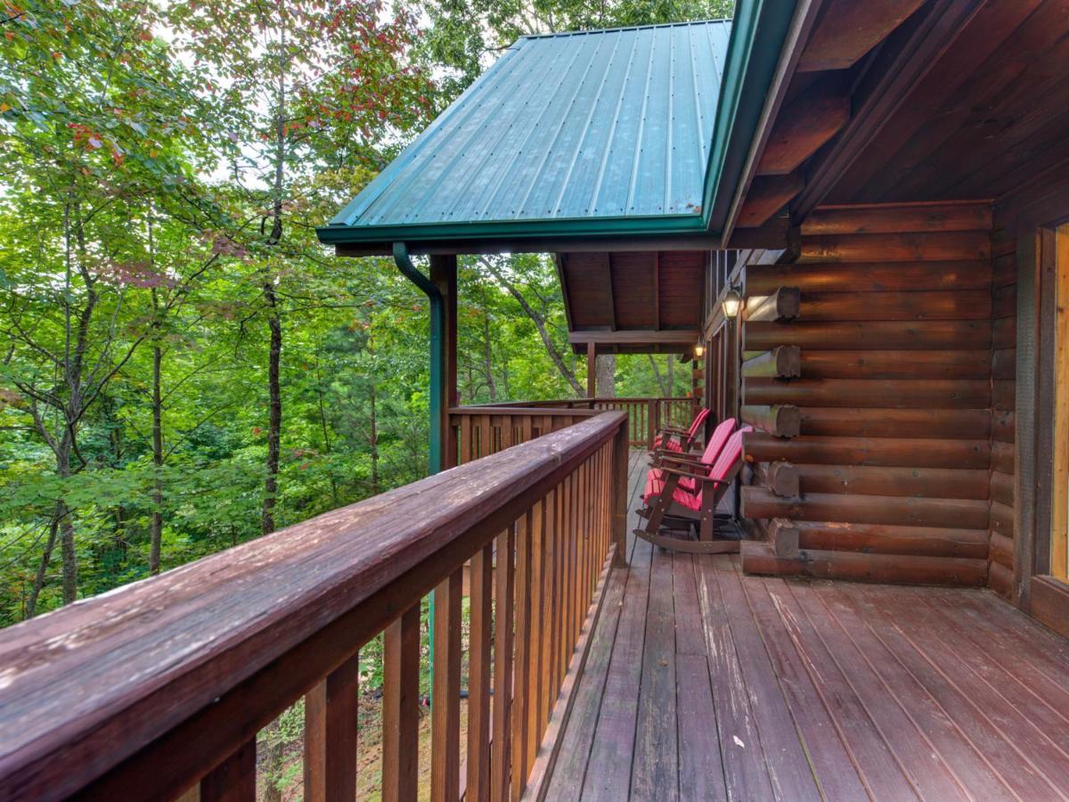 Above The Clouds, 4 Bedrooms, Pool Access, Private, Gaming, Sleeps 16 Gatlinburg Exterior foto