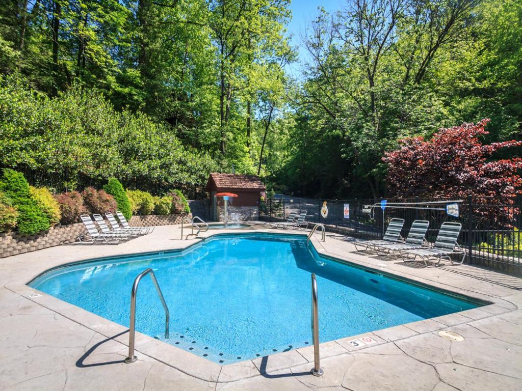 Above The Clouds, 4 Bedrooms, Pool Access, Private, Gaming, Sleeps 16 Gatlinburg Exterior foto