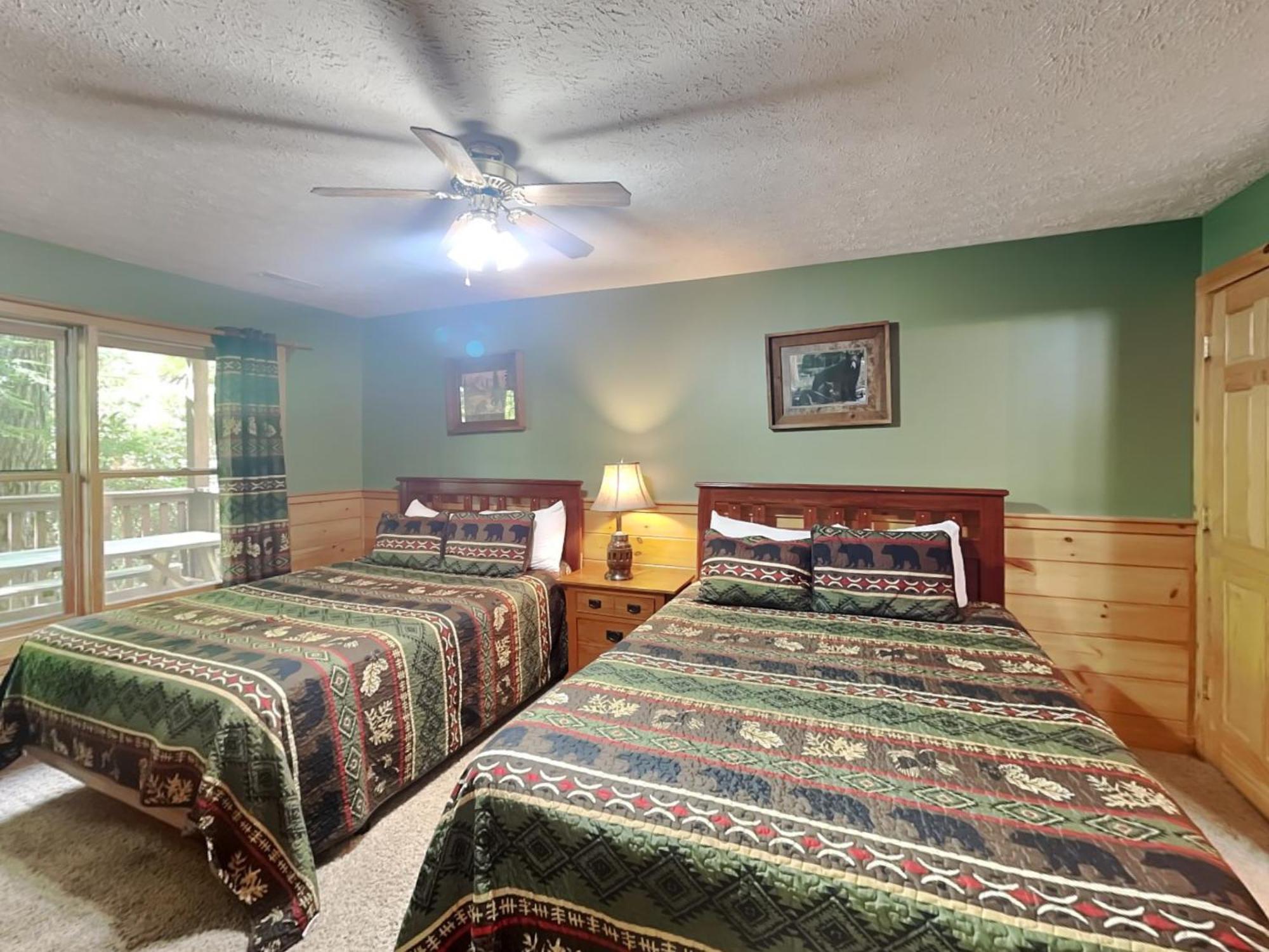 Above The Clouds, 4 Bedrooms, Pool Access, Private, Gaming, Sleeps 16 Gatlinburg Exterior foto