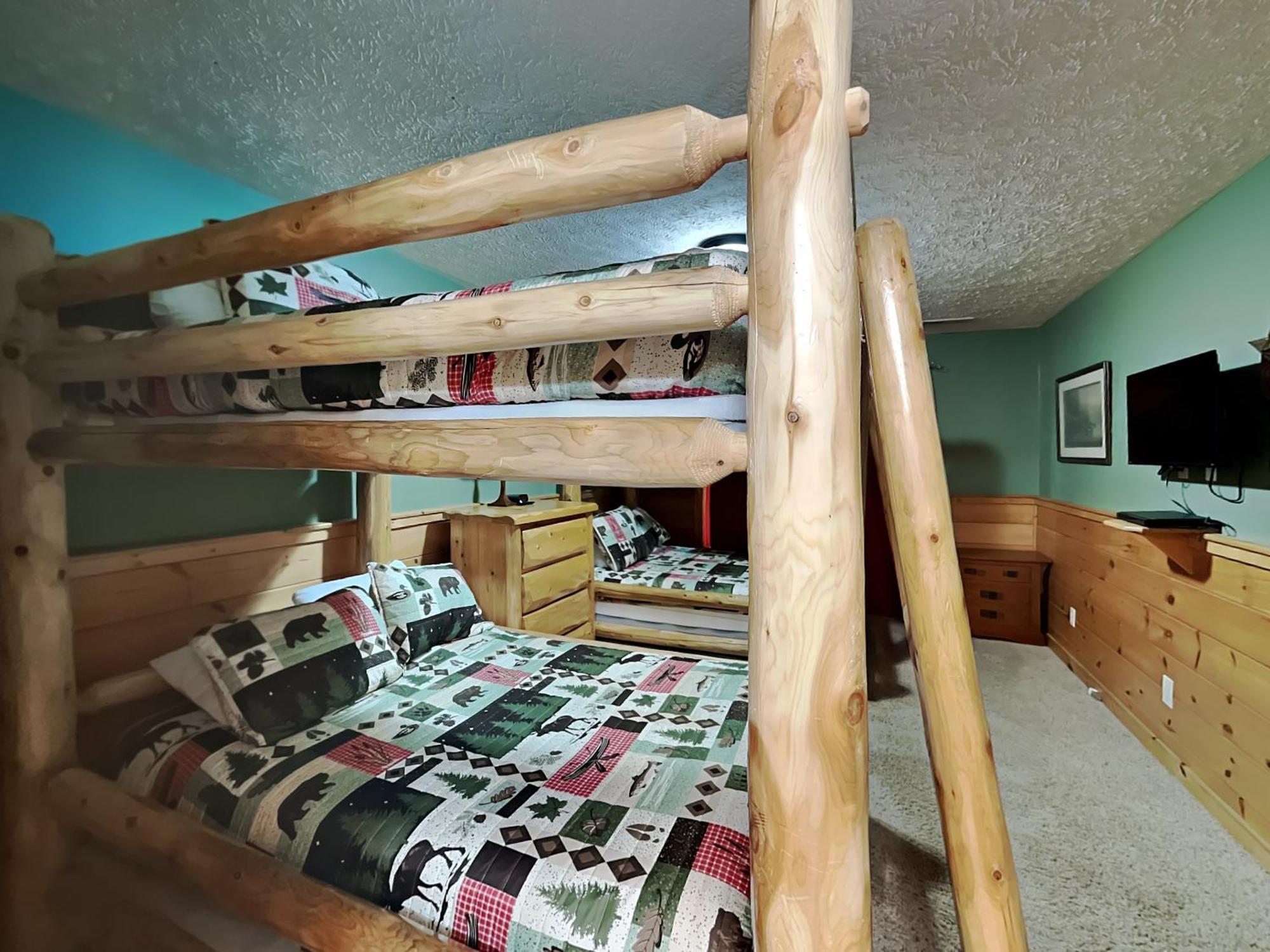 Above The Clouds, 4 Bedrooms, Pool Access, Private, Gaming, Sleeps 16 Gatlinburg Exterior foto